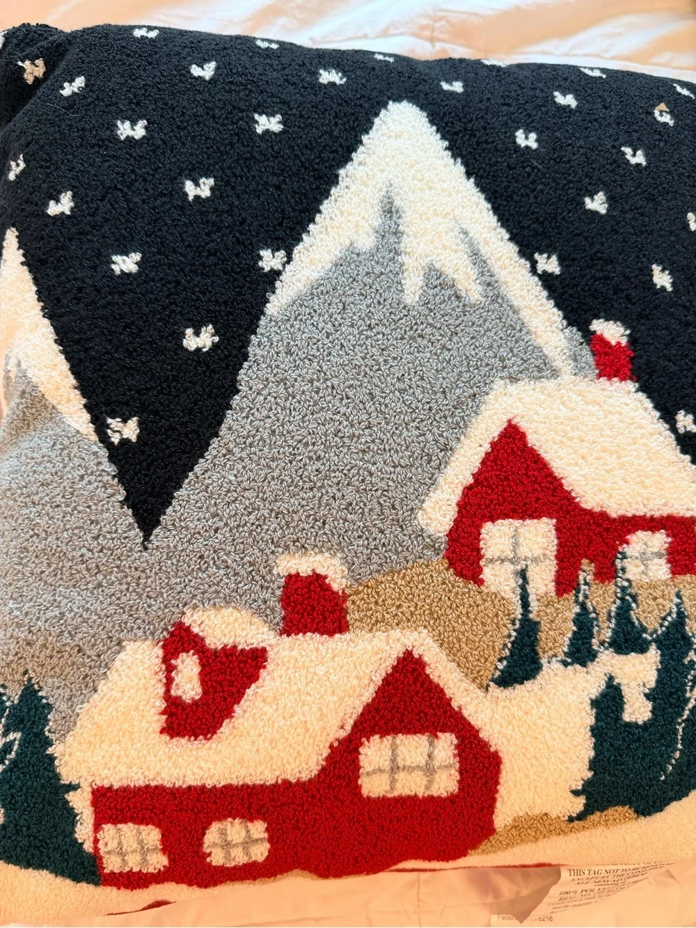 RARE Talbots scenic winter village hooked throw pillow — NWT